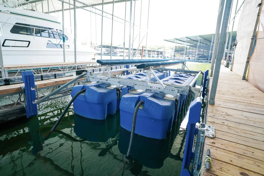 Boat Lift Models | HydroHoist® UltraLift, HarborHoist & Shallow Water Lifts