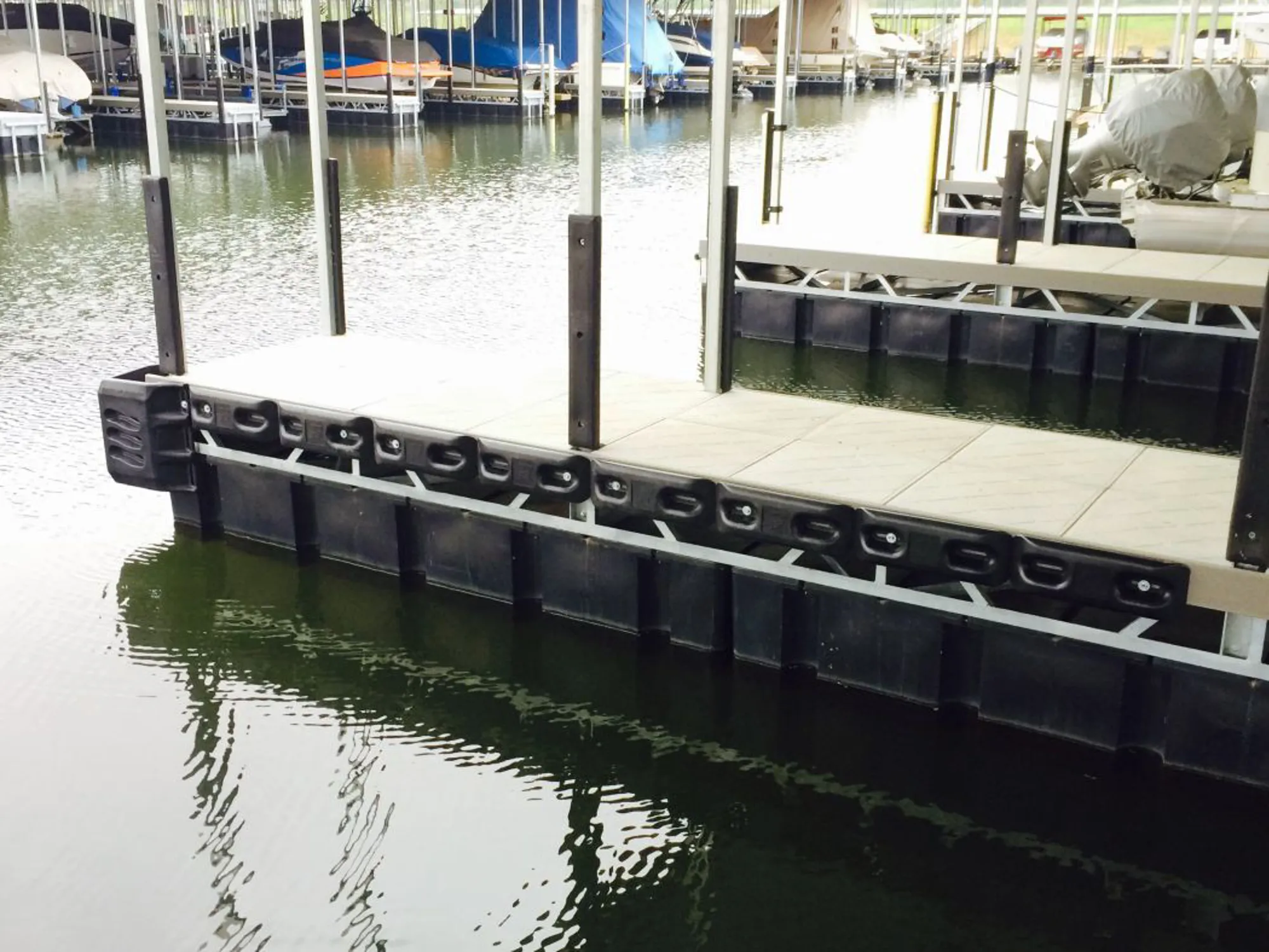 HydroFender | Horizontal Dock Edge Protection | HydroHoist